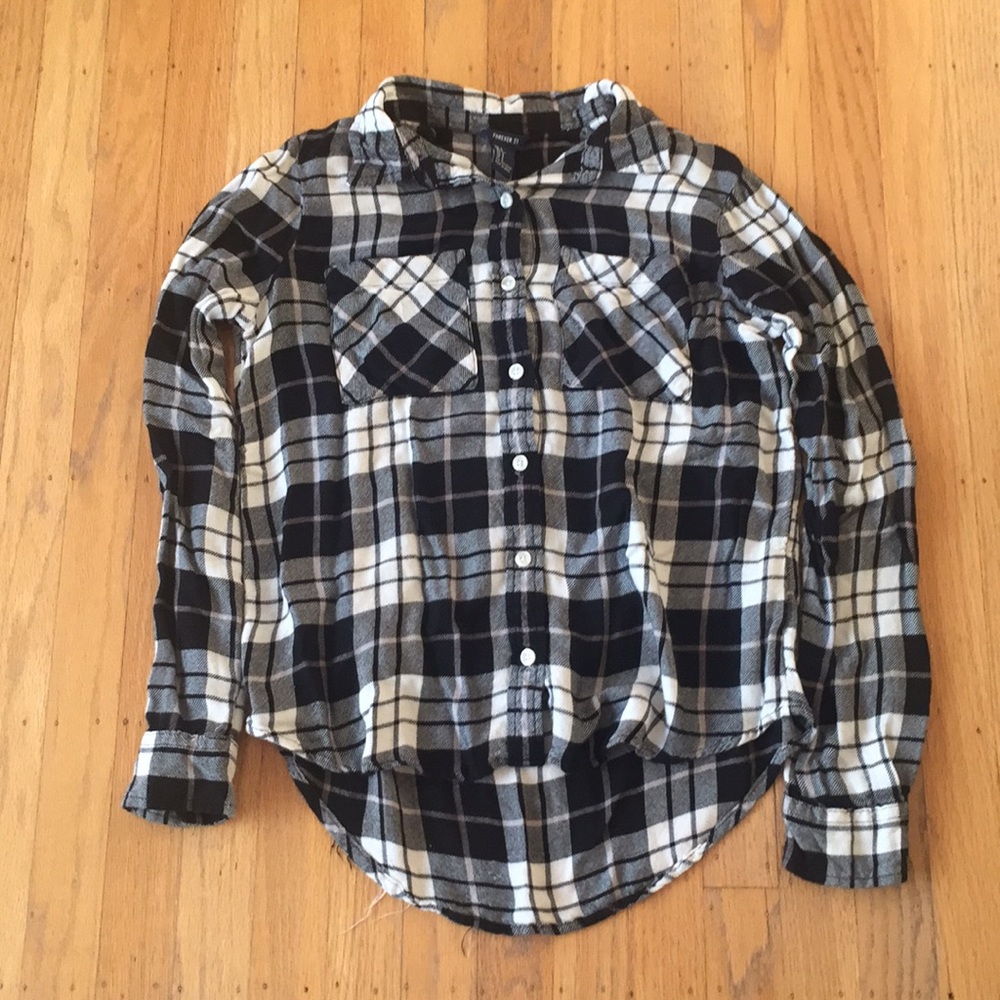 Forever 21 black white flannel shirt sz Small cute